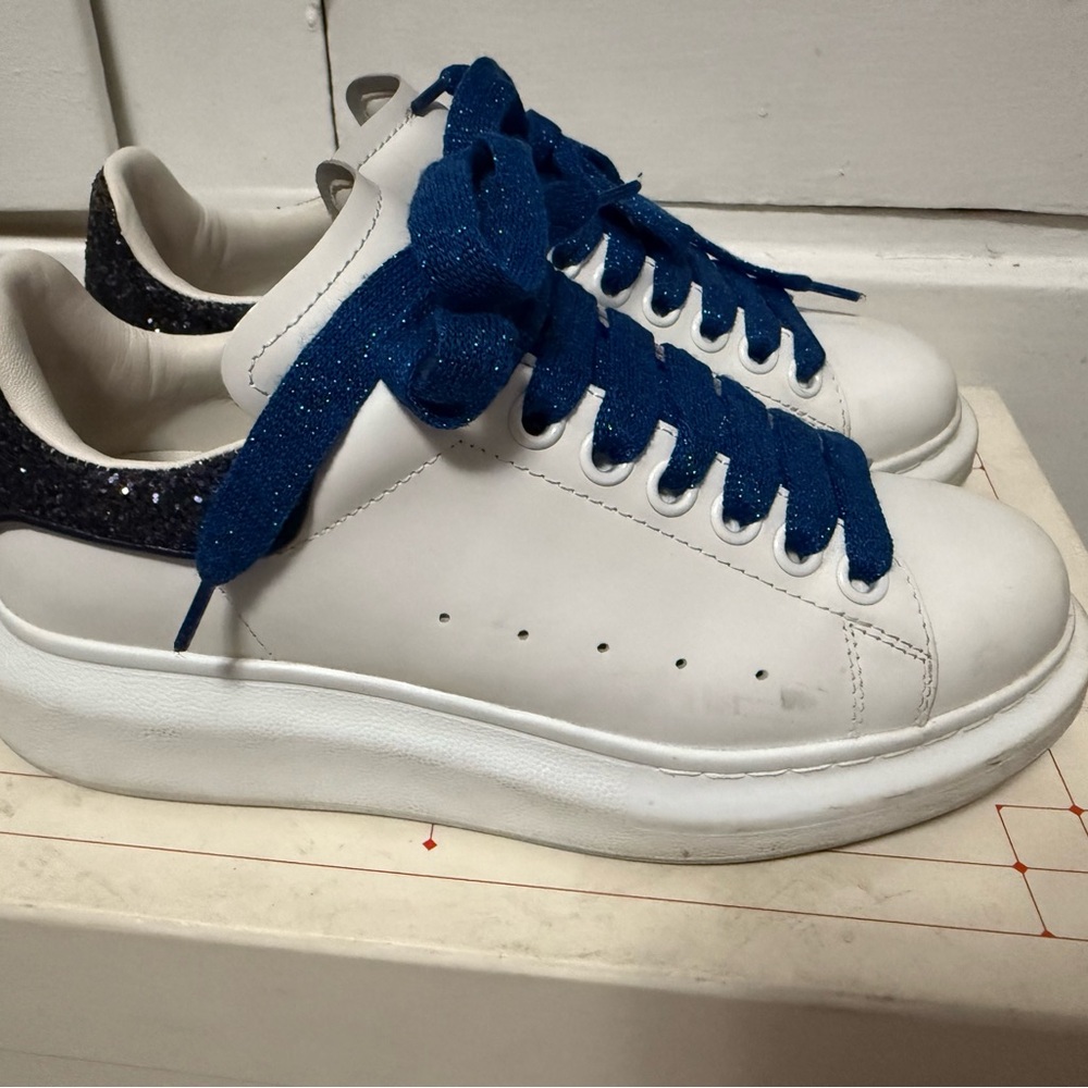 Alexander McQueen Women’s Lace Up Sneakers / White, Blue / 37.5 EU